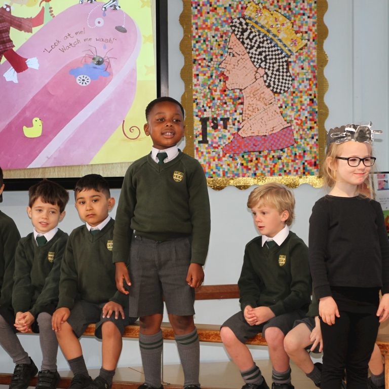 Reception assembly